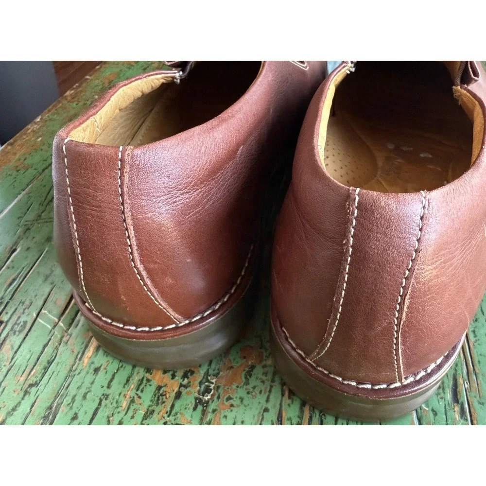Sandro Moscoloni preowned please